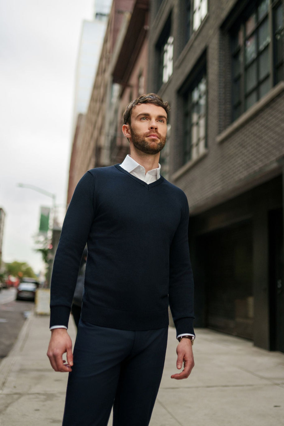 T.O. Collection Men's V-Neck Sweater